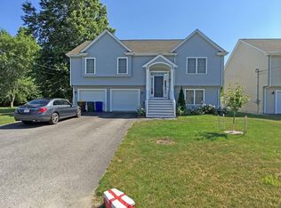 125 Lynwood St, Fall River, MA 02721