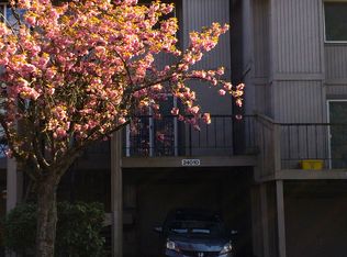 24010 NE Treehill Dr, Troutdale, OR 97060