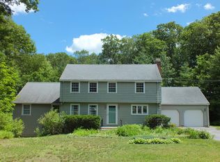14 Hitchin Post Rd, Chelmsford, MA 01824