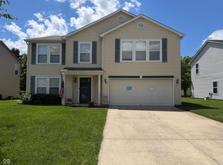 632 Runnymede Ct, Greenfield, IN 46140
