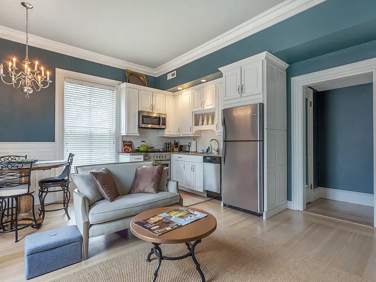 453 Angell St #4W — Photo 3