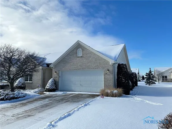 26395 E Wexford Dr, Perrysburg, OH 43551