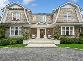 215 Roses Grove Rd, Water Mill, NY 11976