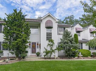 16 Coral Dr, Howell, NJ 07731