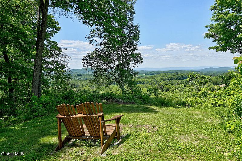 5th image of 267 Kenyon Road L3