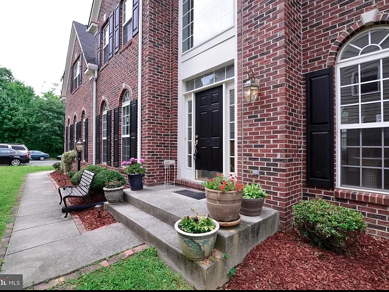 3821 Lacy Blvd #4 — Photo 9