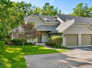 500 Westridge Dr APT 26, Harbor Springs, MI 49740