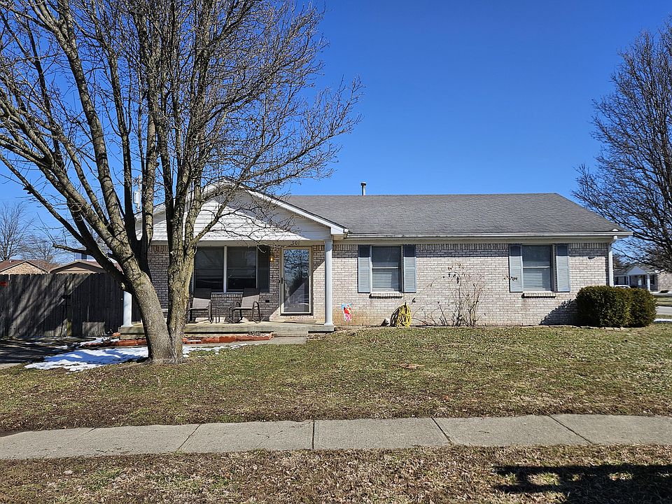 1st image of 501 Savannah Ct
