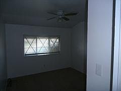 4th image of 824 Bel Air Ct