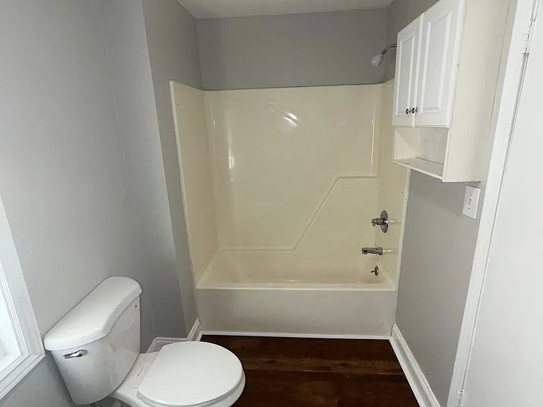 1410 Ewing Ave — Photo 8