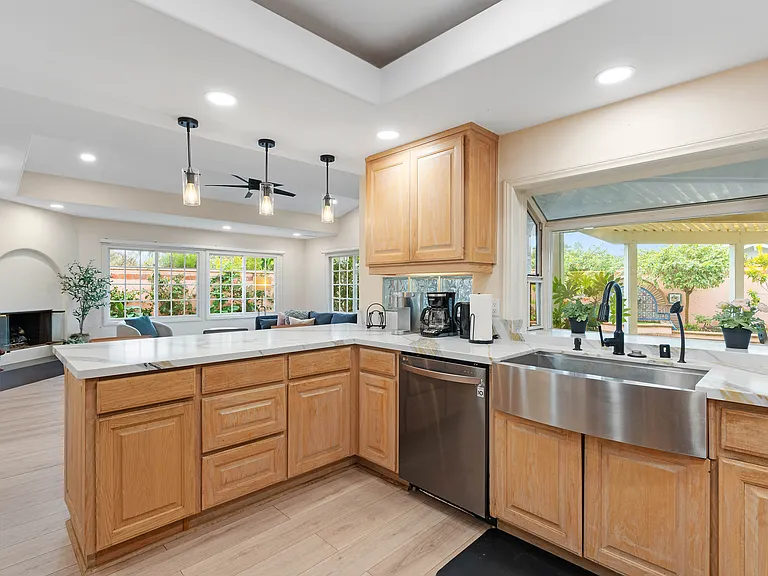 17021 Malta Cir — Photo 19