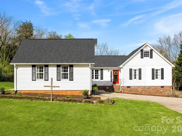 123 Chestnut Ridge Rd, Kings Mountain, NC 28086