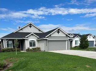 6045 S Hill Farm Way, Meridian, ID 83642