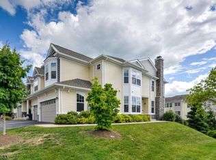 14 Lupine Ln, Hackettstown, NJ 07840