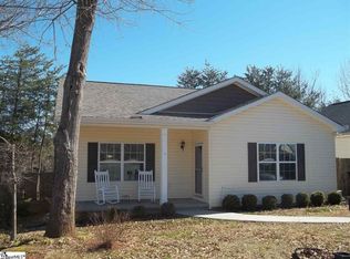 4 Applegate Ct, Travelers Rest, SC 29690