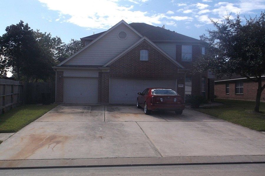 1st image of 4146 Blue Forest Dr