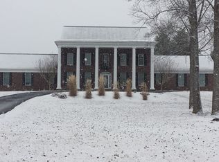 135 Seven Peaks Rd, Newport, TN 37821