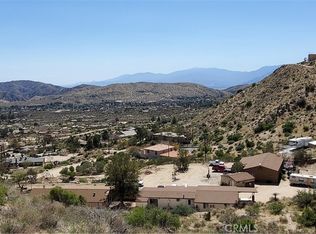 10122 Pine Pl, Morongo Valley, CA 92256