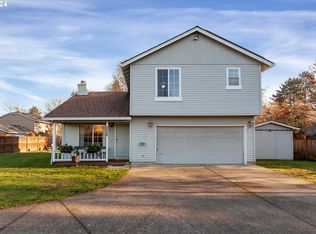 2060 SE Gerhard Dr, Hillsboro, OR 97123