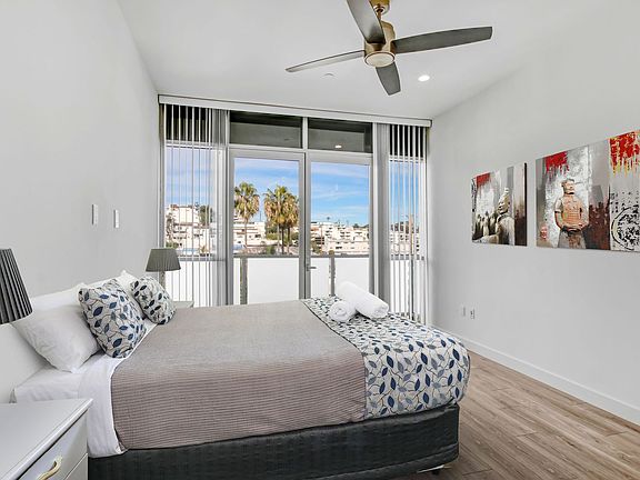 4th image of 3355 Overland Ave #308