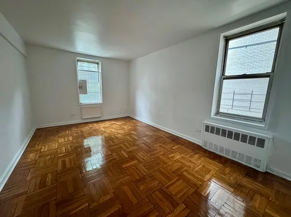 6311 Queens Blvd APT B8, Woodside, NY 11377