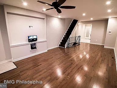 4th image of 2739 Oakford St