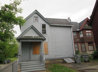 2910 W Vine St, Milwaukee, WI 53208