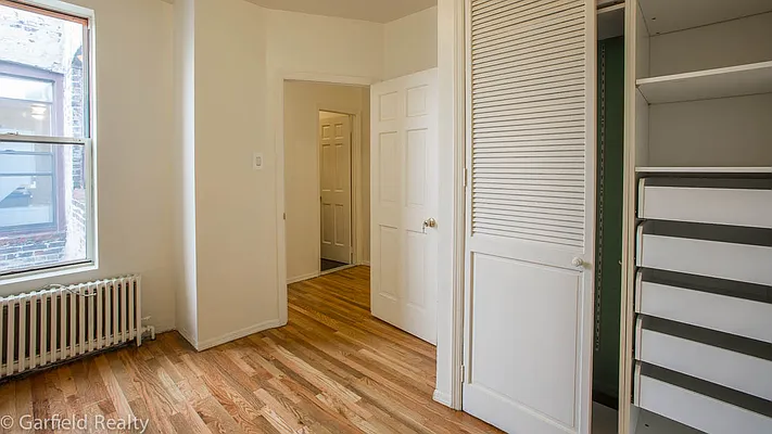 Rented by Garfield Realty  | media 9