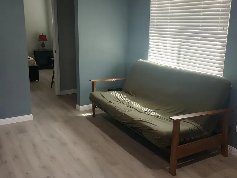 981 N San Gorgonio Ave — Photo 18