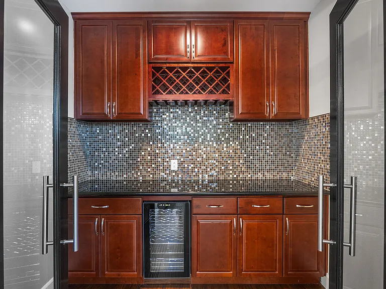 2854 Alamitos Rd — Photo 10
