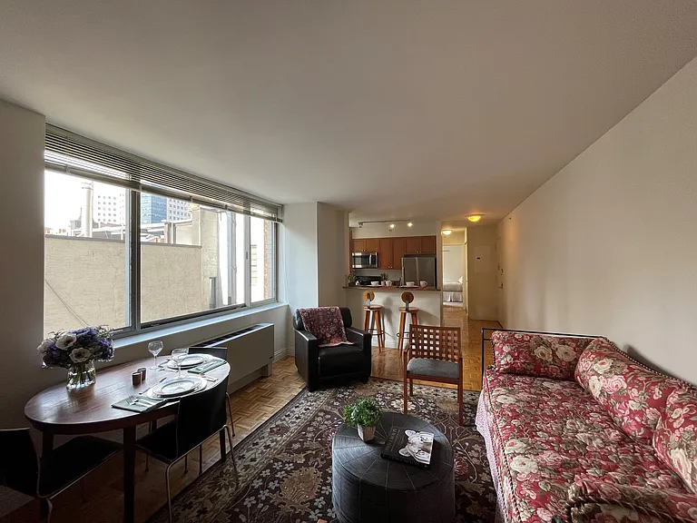 1500 Lexington Ave #8P — Photo 4