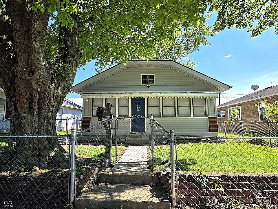 1st image of 3907 Hoyt Ave