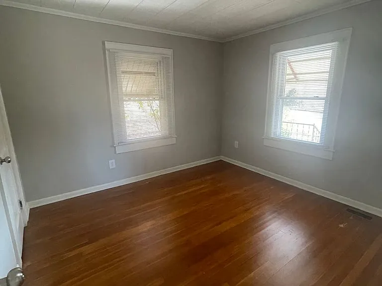 1620 2nd St SW — Photo 12