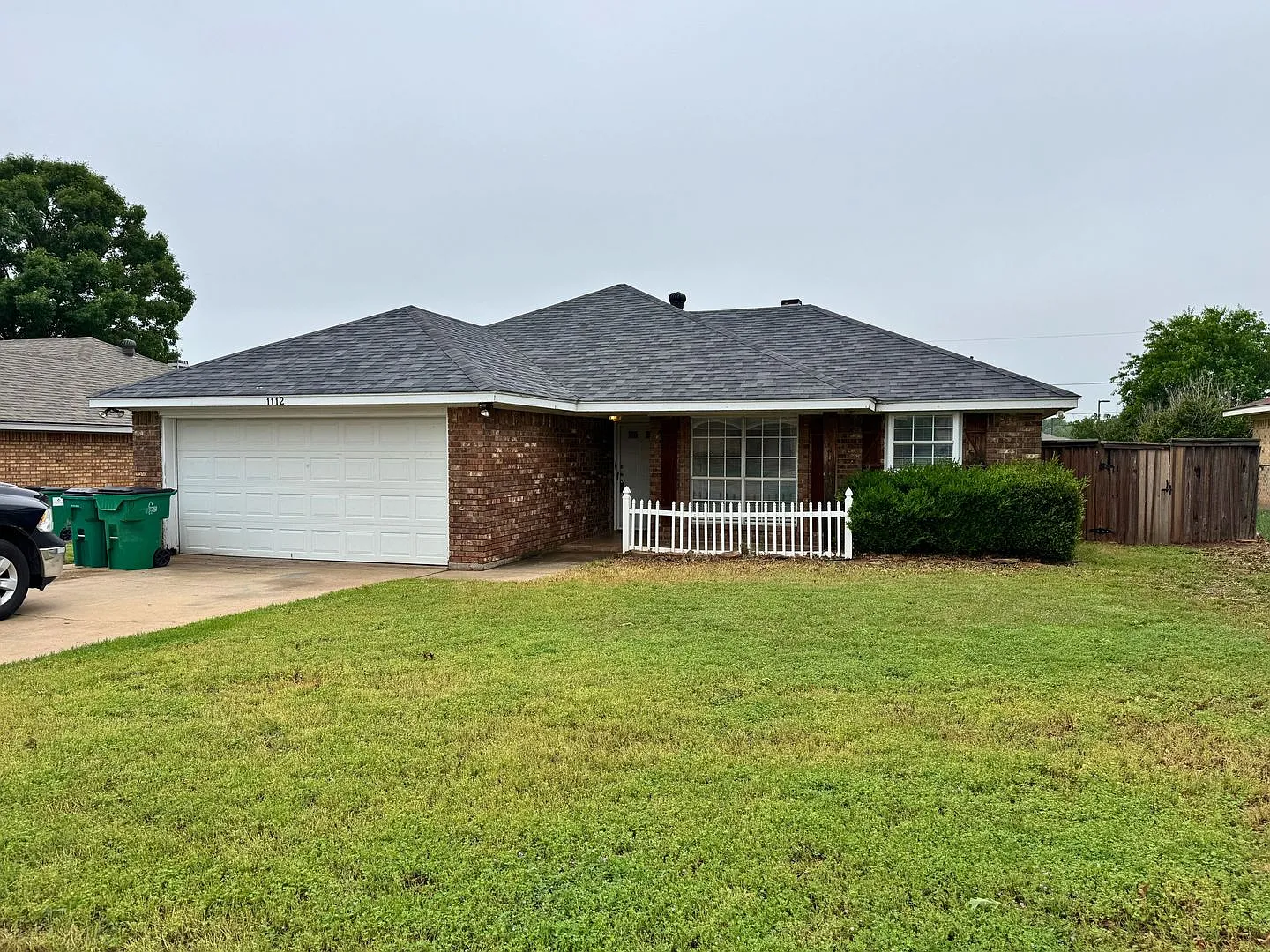 3 Bed 2 Bath + office in Burkburnett! — Photo 1