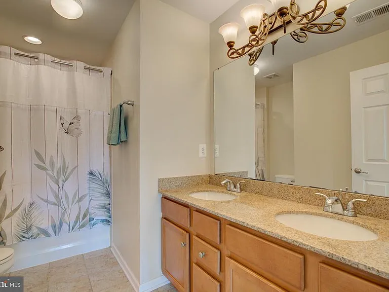 25291 Kilkeen Way — Photo 31