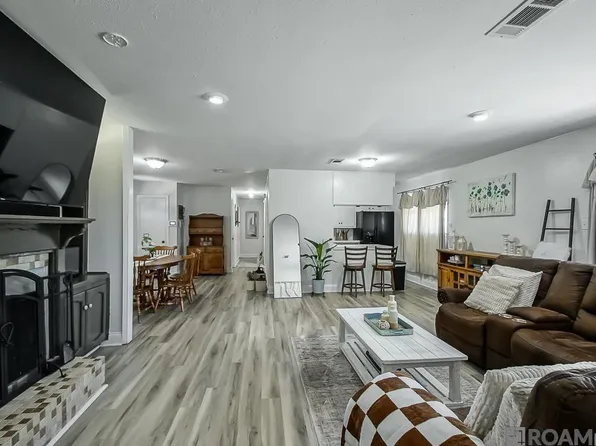 1004 S Shirley Ave, Gonzales, LA 70737