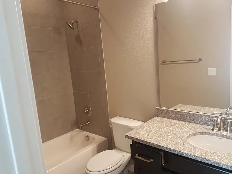 2nd Bathroom