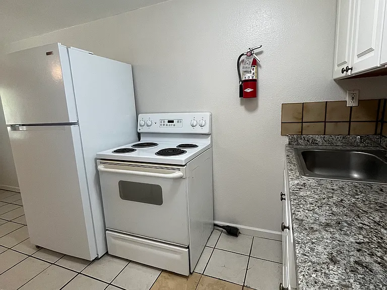 105 Front St S #5 — Photo 9