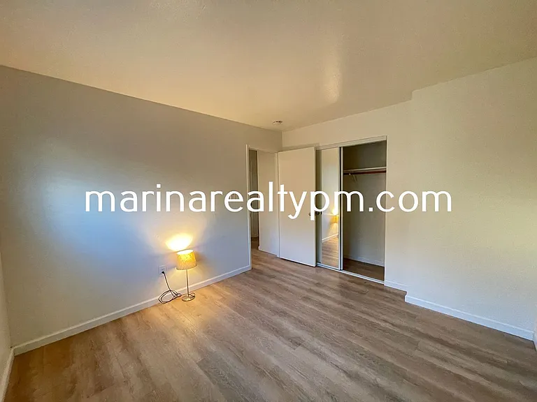 114 Carolina St #B — Photo 15