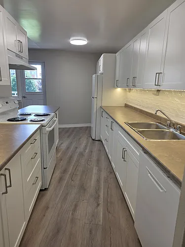 Floor plan 210