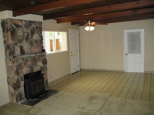 5th image of 644 Bryan Ave