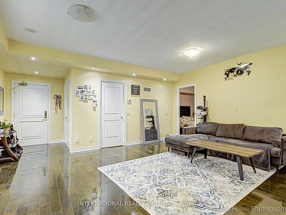 4th image of 9255 Jane St #1105