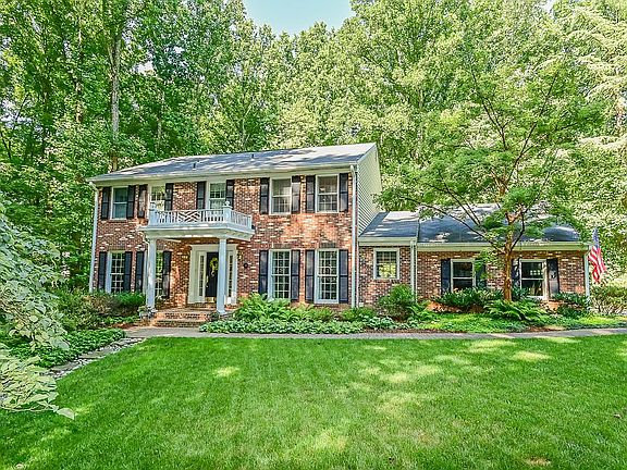 2nd image of 3321 Cranbrook Ct