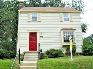 402 Locust Dr, Baltimore, MD 21228