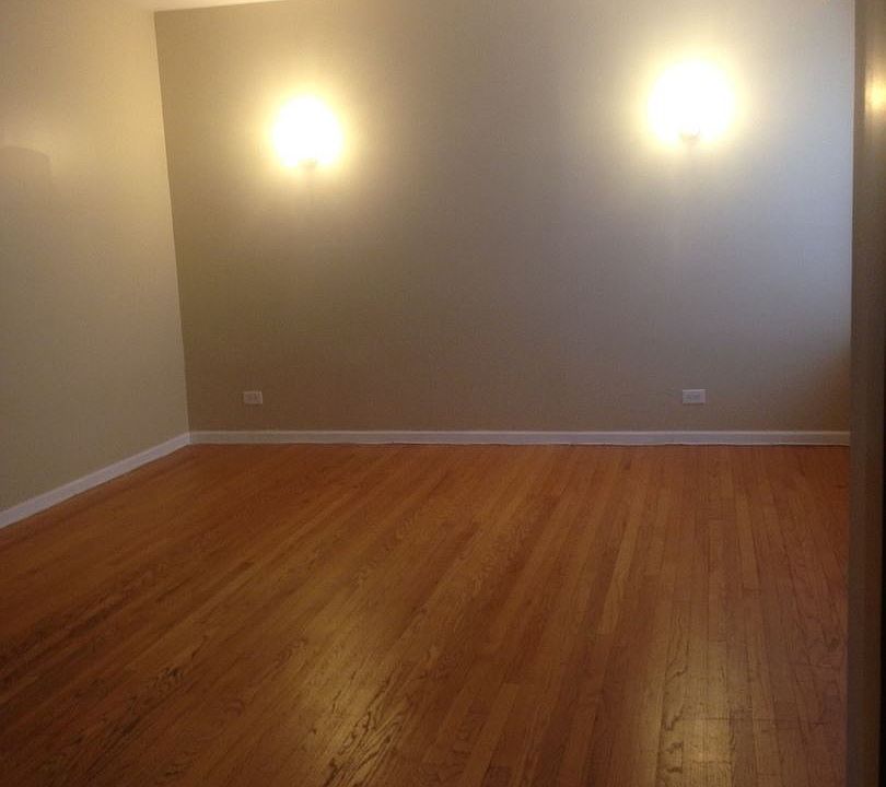 1st image of 7152 S East End Ave APT 3W