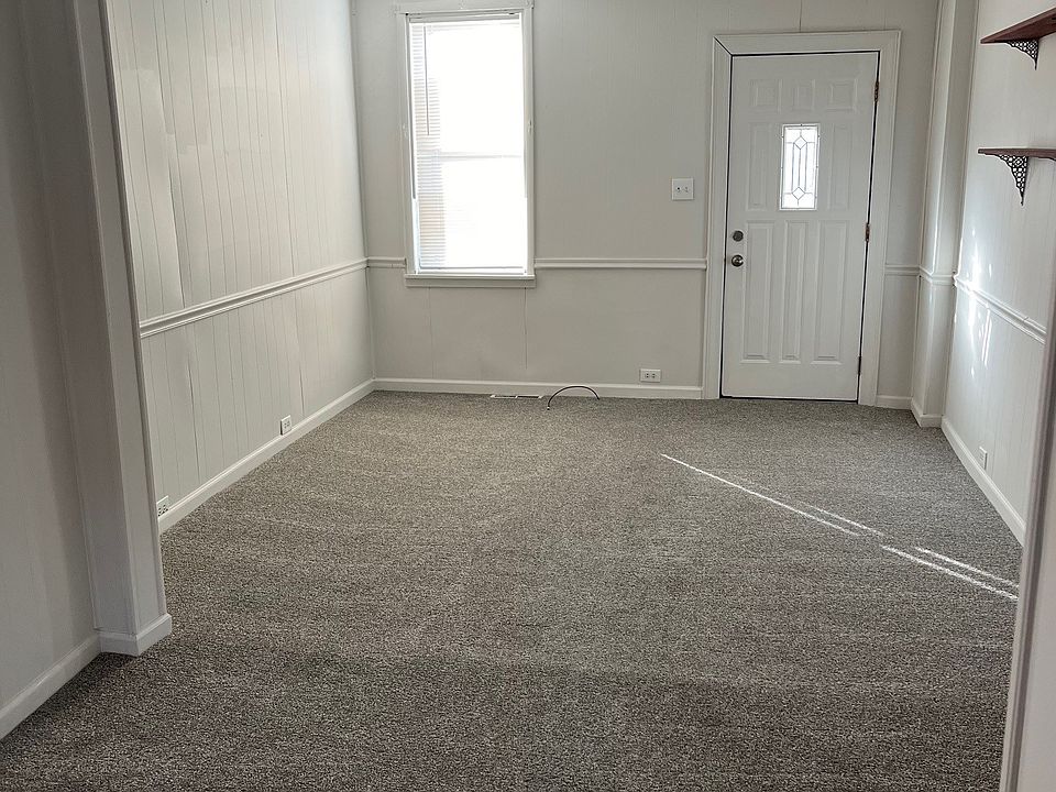 2nd image of 127 S 5th St