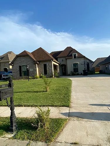 922 Antler Dr Photo 1