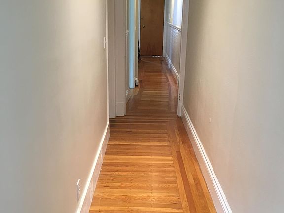 3rd image of 2125 Union St APT 4