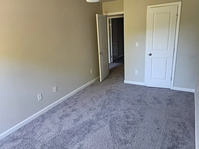 3659 Acorn Dr — Photo 3