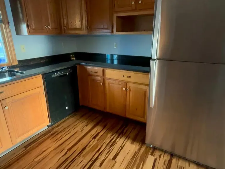 132 Pitman St — Photo 17